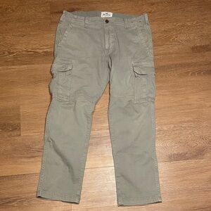 Hollister Men's Gray Cargo Pants